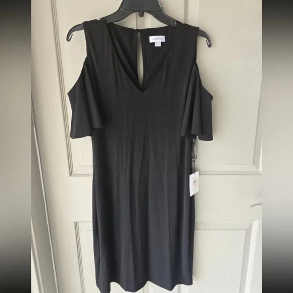 $99 Calvin Klein Black Dress 10 Women Shift Cold Shoulder Flutter Sleeve New - Picture 3 of 14